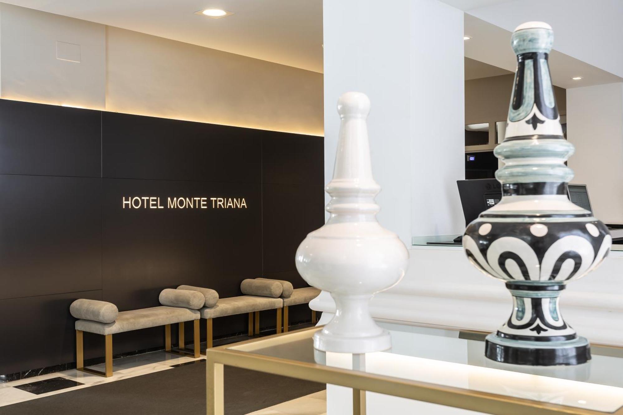 Monte Triana Hotel Севиля Екстериор снимка